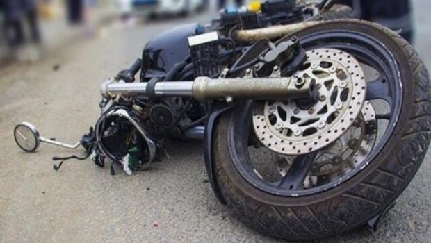 Bakıda "Qazel" motosikletlə toqquşdu &ndash; ÖLƏN VAR