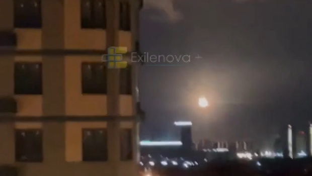Ukrayna Krasnodar diyarını atəşə tutdu: Yaşayış binası və neftayırma zavodu yandı &ndash; VİDEO
