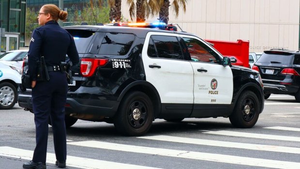 Texasda kütləvi atışma: ölən və yaralılar var