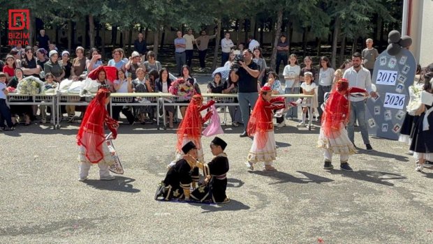 Milli rəqslərlə &ldquo;Son zəng&rdquo; &ndash; Xaçmazda maraqlı anlar yaşandı -FOTO/VİDEO