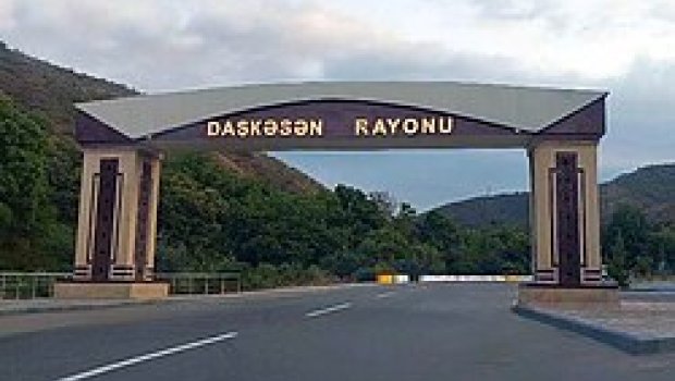 Daşkəsəndə seldən sonra yol çökdü