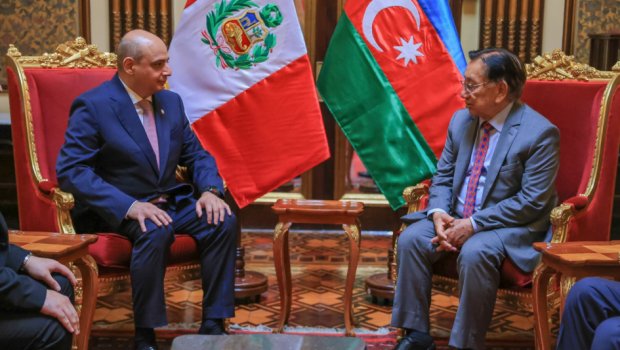 Azərbaycan səfiri Peru Prezidentinin QƏBULUNDA - FOTO