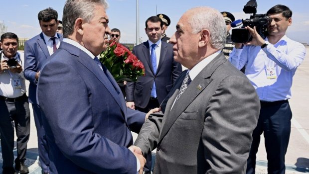 Əli Əsədov Özbəkistanda işgüzar səfərdədir