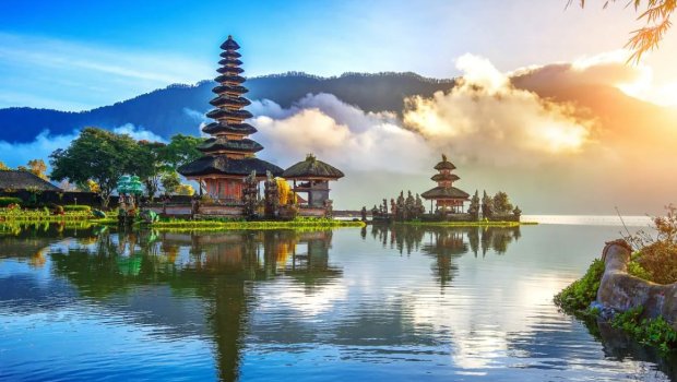 Asiyanın cənnət məkanı turistlərin cəhənnəminə çevrilib &ndash; Bu ölkəyə gedənlər niyə ölür?