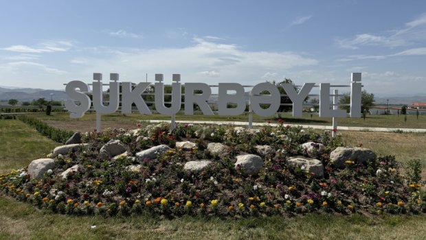 Şükürbəyli kəndində daha 45 ailəyə evlərinin açarları təqdim olundu