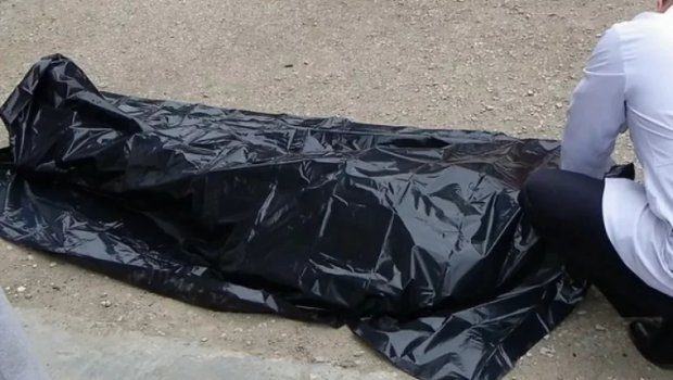 Binəqədidə maşından meyit tapıldı