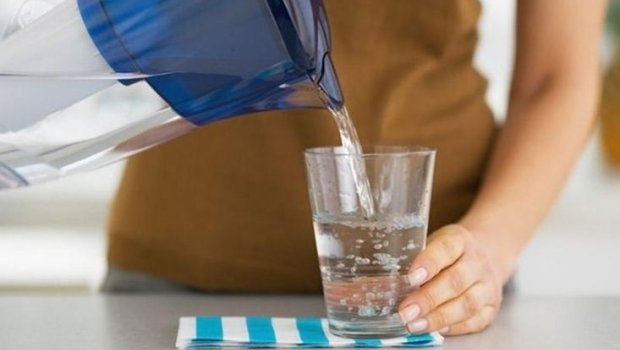 &ldquo;Su pəhrizi&rdquo; ilə çəkisini azaltmaq istəyənlərə XƏBƏRDARLIQ