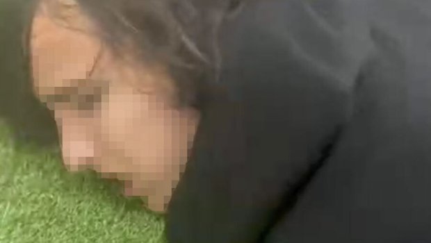 Rusiyada naməlum şəxs maçete ilə insanlara hücum edib &ndash; FOTO - VİDEO