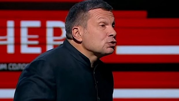Solovyov Rusiyada pulların bitdiyini açıqladı: "Bəndlərin tikintisi dayanıb, vəsait yoxdur"