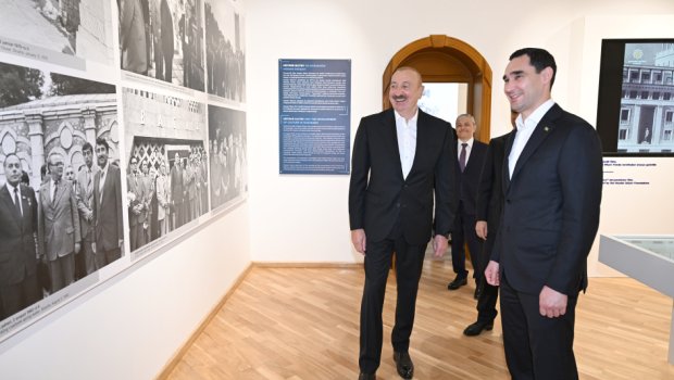 Prezidentlər &ldquo;Heydər Əliyev və Qarabağ&rdquo; sərgisində - FOTO