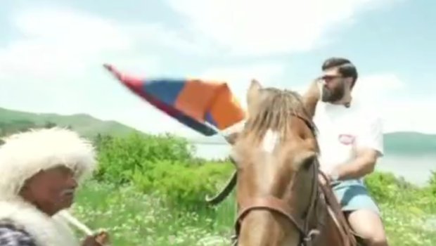 UFC döyüşçüsü separatçıların &ldquo;bayrağını&rdquo; rədd etdi &ndash; VİDEO