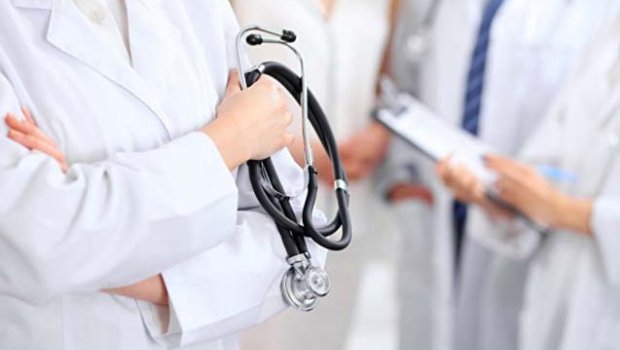 Regionlarda həkim çatışmazlığı ilə bağlı TƏHLİL aparılır