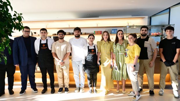 Leyla Əliyeva və Alona Əliyeva Xeyirxahlıq Festivalında &ndash; FOTO