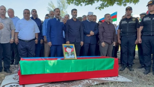 İtkin şəhid Dəyanət Musayev Ucarda dəfn edildi