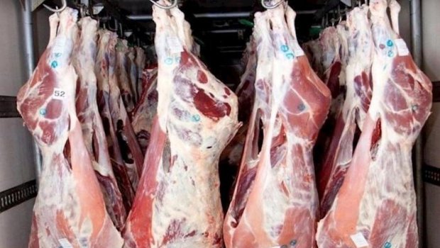 Restoranda halaldır, evdə haram? &ndash; İdxal olunan ətlərə ikili yanaşma