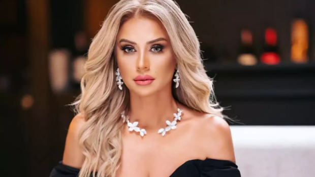 Roza Zərgərli qızı ilə &mdash; FOTO