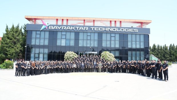 Selçuk Bayraktar Azərbaycandakı &ldquo;Bayraktar&rdquo; istehsalat müəssisələrində - FOTO