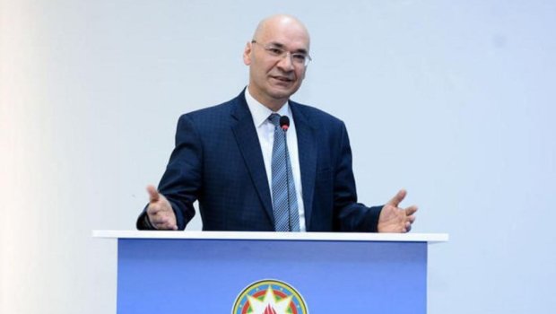 Osman Gündüz: &ldquo;Süni intellekt müəllimi tam əvəz edə bilməz&rdquo;