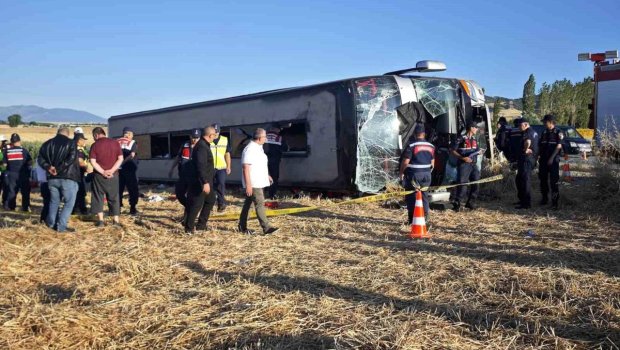 Amasyada sərnişin avtobusu aşdı: 46 yaralı var - VİDEO