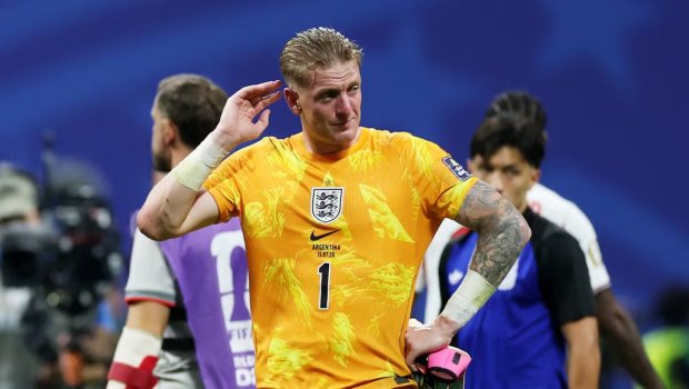 İngiltərəli qapıçının "penalti planı" Argentina oyunçularının gülüşünə səbəb oldu &ndash; FOTO