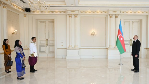 Prezident Kambocanın yeni səfirinin etimadnaməsini qəbul etdi &ndash; FOTO