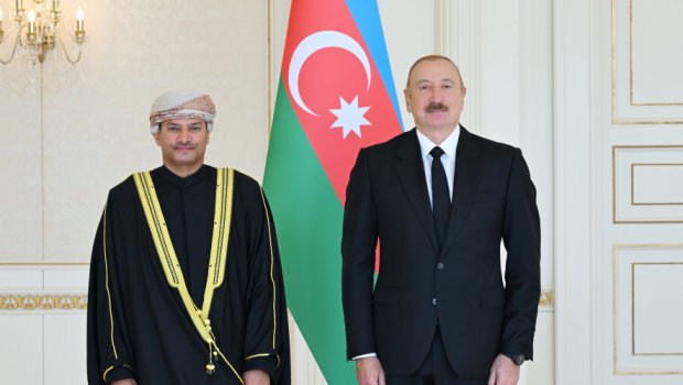İlham Əliyev Omanın yeni səfirini qəbul etdi &ndash; FOTO