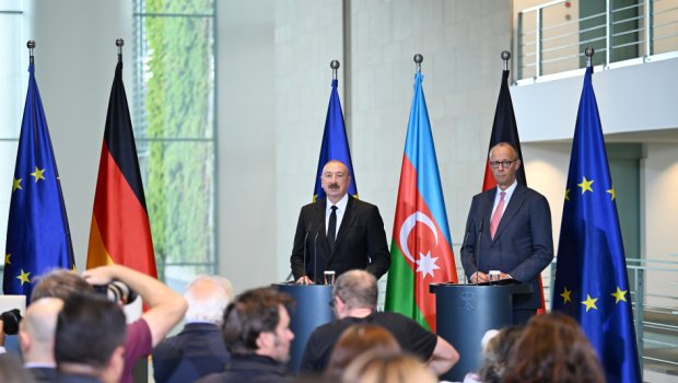 İlham Əliyev və Fridrix Merts mətbuat konfransı keçiriblər - FOTO/VİDEO
