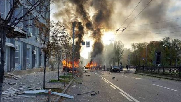 Rusiya Xerson və Xarkov vilayətlərinə zərbə endirib: Ölən və yaralananlar var