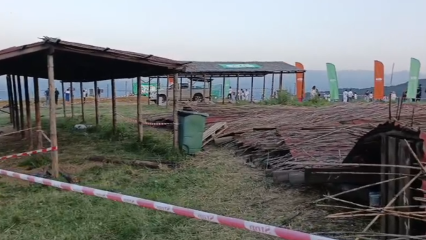 Göygöldə Milli Yaylaq Festivalında səhnə uçub, xəsarət alanlar var - VİDEO