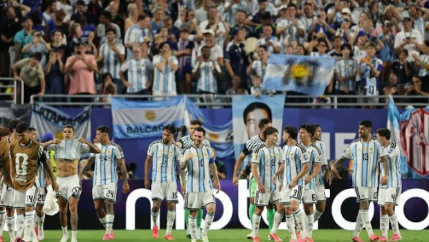 Argentinanın ən maraqlı adəti: Bir stəkandan çay içirlər