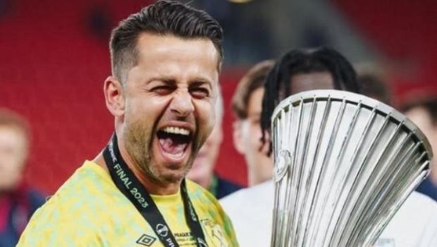 Fabianski karyerasını başa vurdu, futbolla vidalaşdı