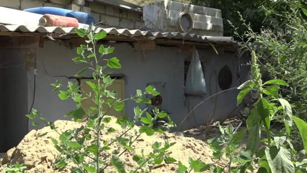 Binəqədidə torpaq sürüşməsindən sonra evlər qəzalı vəziyyətdə - VİDEO