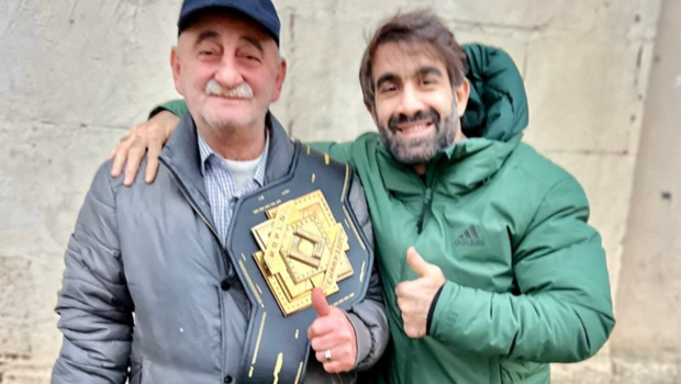 Rafael Ağayevdən vəfat edən atası ilə bağlı duyğusal paylaşım &ndash; FOTO