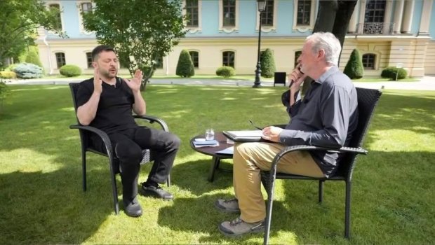Zelenski qarşıdan gələn qışın çətin keçəcəyini bildirdi