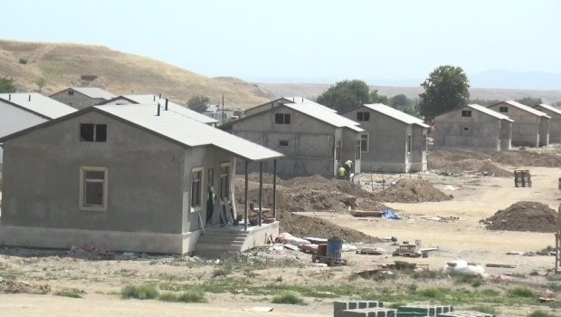 Pirəhmədlidə 146 fərdi ev ilin sonunadək təhvil veriləcək - FOTO