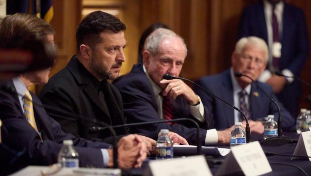 Politico: Vaşinqtonda siyasi ab-hava Ukraynanın xeyrinə dəyişib