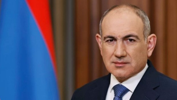 Paşinyan Ermənistan hökumətinin istefasını ELAN ETDİ
