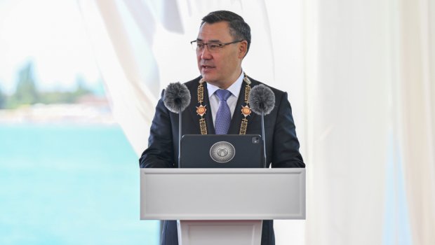 Sadır Japarov vahid turizm vizasının tətbiqini sürətləndirməyə çağırıb