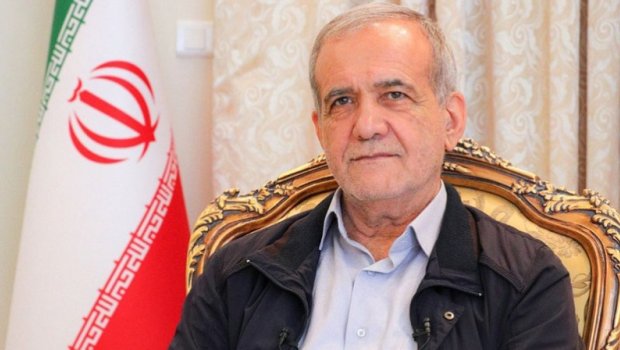 Pezeşkian: "İranın gələcəyini xalq müəyyən edəcək&rdquo;