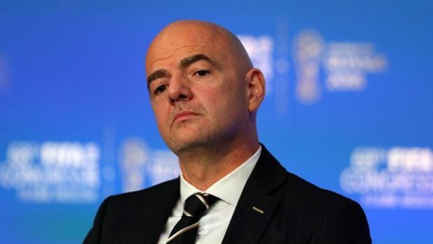 UEFA Canni İnfantinodan istefa verməsini tələb etdi - FOTO