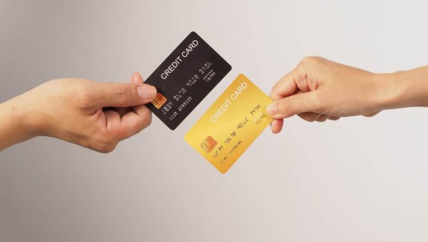 "Card to card" əməliyyatlarına limit qoyulmasının SƏBƏBLƏRİ AÇIQLANDI