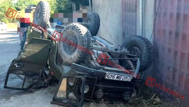Quba-Qonaqkənd yolunda ağır qəza: &ldquo;UAZ&rdquo; aşdı, xəsarət alanlar var &ndash; ÖZƏL/FOTO