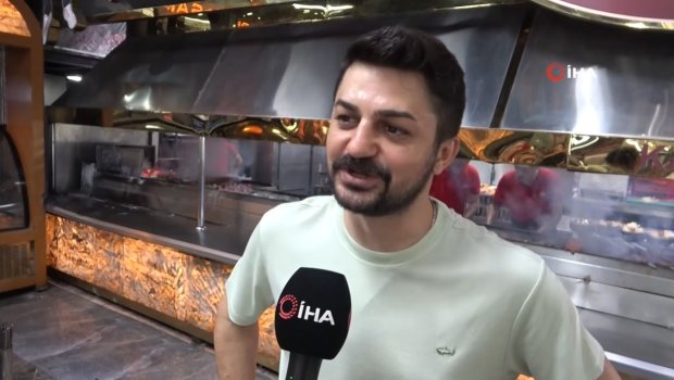 Türkiyəli aşbaz Ruben Rubinyanı Adanada kabab yeməyə dəvət etdi &ndash; VİDEO