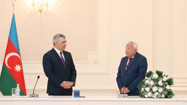 Ali Məhkəmənin hakimi təqaüdə göndərildi