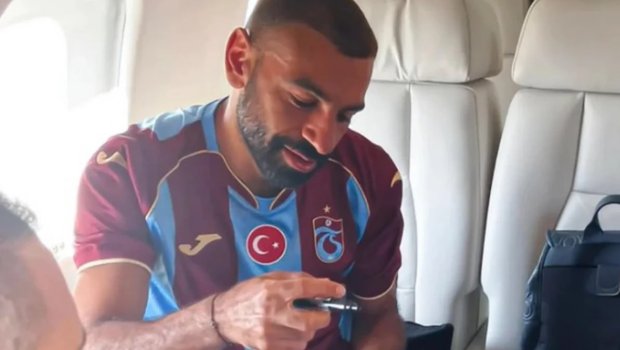 Məhəmməd Salah Türkiyəyə yola düşdü - "Trabzonspor"un formasını geyinəcək - VİDEO
