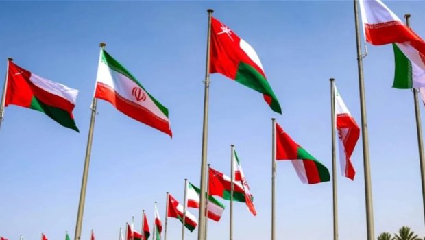 Hörmüzdə gəmilər üçün yeni marşrut: İran və Oman rəsmiləri razılığa gəldilər