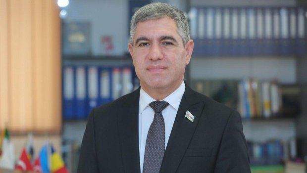 Əmək pensiyaları ilə bağlı Vüqar Bayramovdan AÇIQLAMA