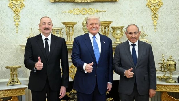 Tramp Əliyevə zəng etdi, Bakı və İrəvan dialoqu davam etdirdi
