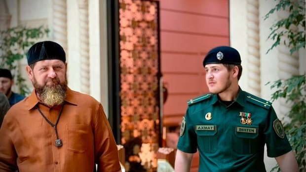 Kadırovun oğlu yeni rütbə aldı &ndash; FOTO