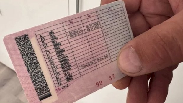 Azərbaycanda bu yaşdan sonra sürücülük vəsiqəsi verilməyəcək? &ndash; Detallar